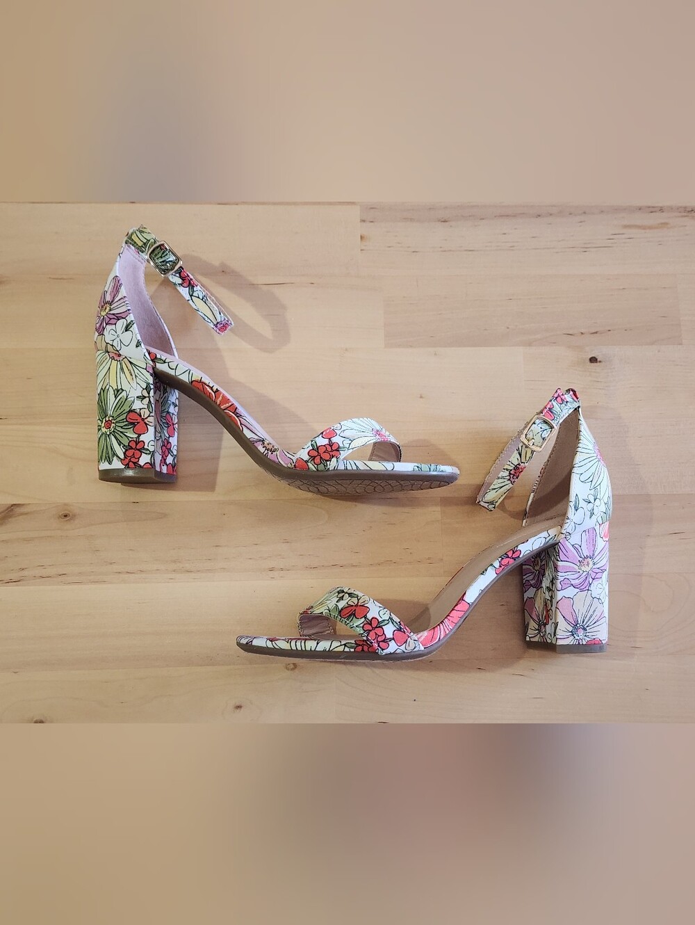 NWOT - Bandolino | Floral Block Heel Sandals - Pink Multi - Picture 6 of 9